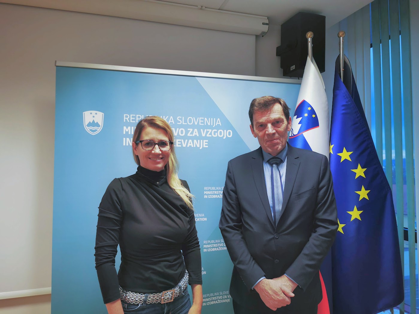 Lara Romih minister Logaj